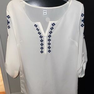 Old Navy beige blouse